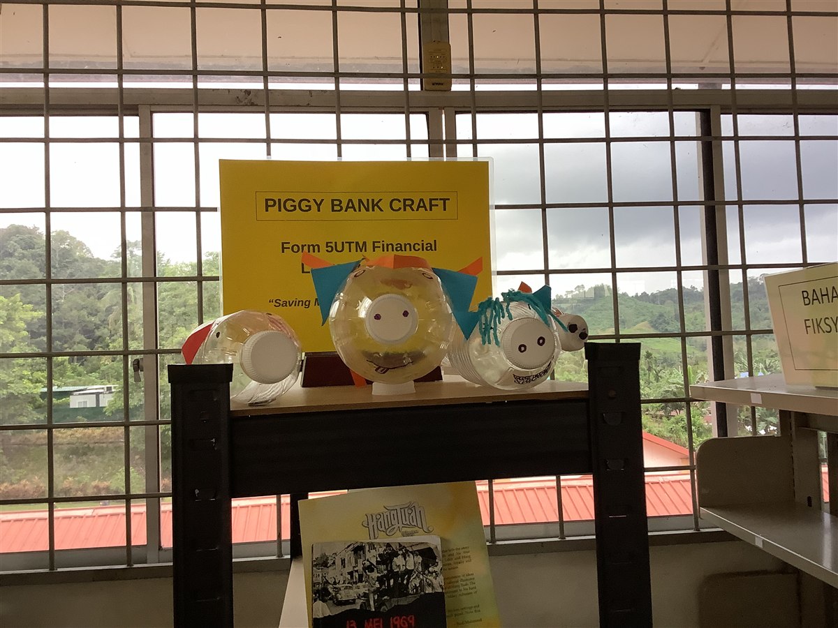 Envelope categories for variable expenses in a biweekly budget template